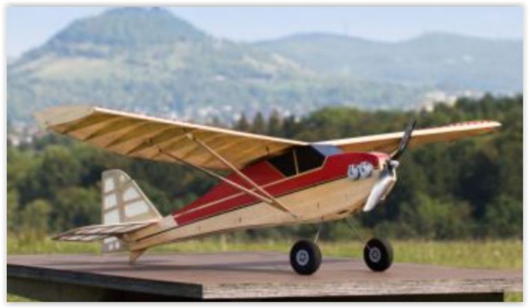 Shorty Trainermodell 1300 balsa kit