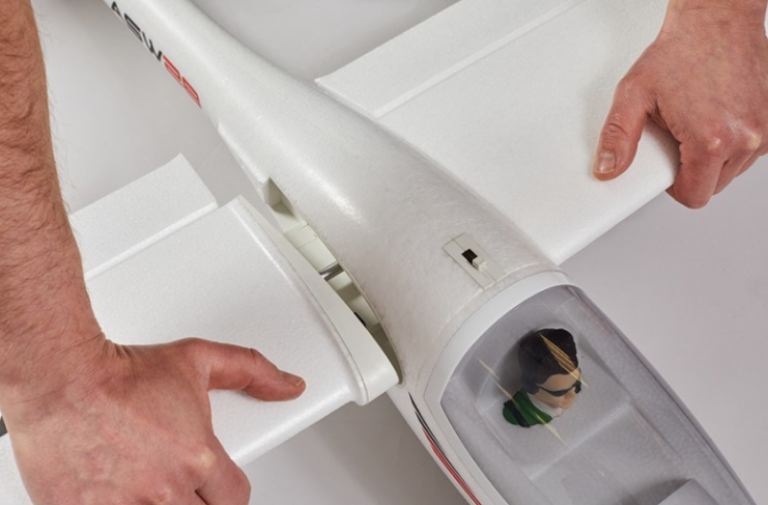 ASW28 PNP moto aliante 2000mm in EPO con motore,regolatore e servi