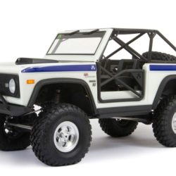 Ford Bronco bianco SCX10 III Early 1/10 montato con radio
