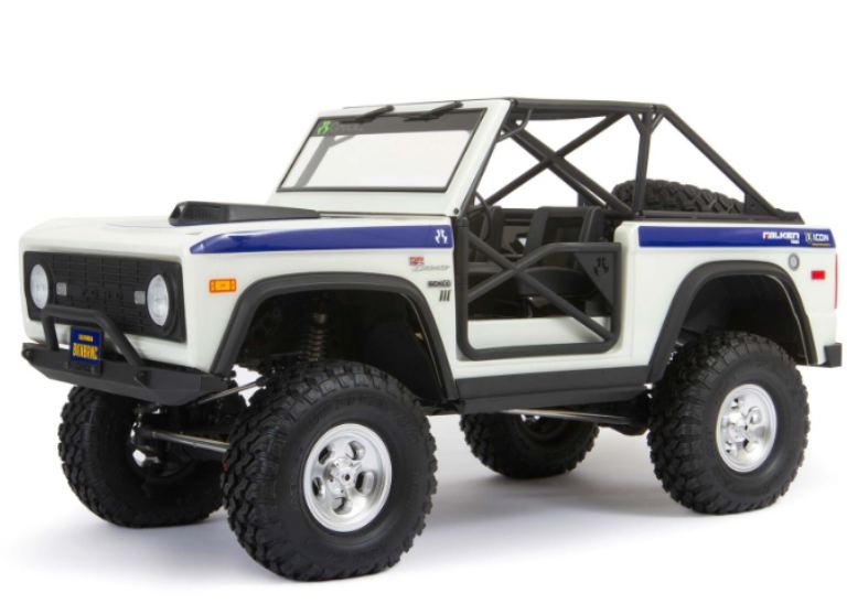 Ford Bronco bianco SCX10 III Early 1/10 montato con radio