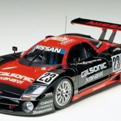 Nissan R390 GT1 1/24