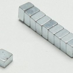 Magneti 5x5x3 mm 10pz - PCHC5987