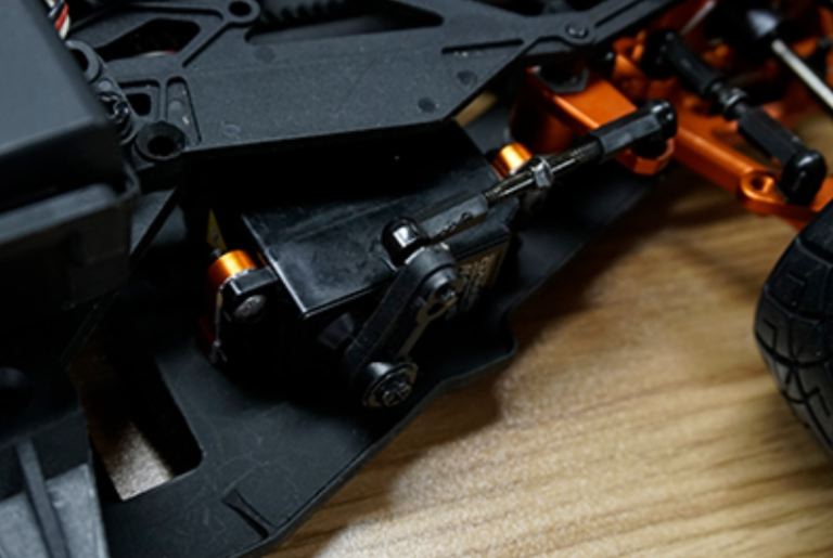 Supporti servo nero in ergal universale 1/10 regolabili in altezza - GPEDYA-0538BK - immagine 3