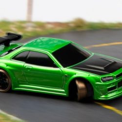 Micro auto Drift verde metal 1/76 con radio Turbo Racing - PELTB-C64-GN