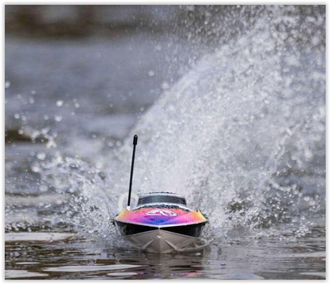 Recoil 2 18 Brushless bianco Heatwave 454mm auto raddrizzante - HORPRB08053T2 - immagine 5