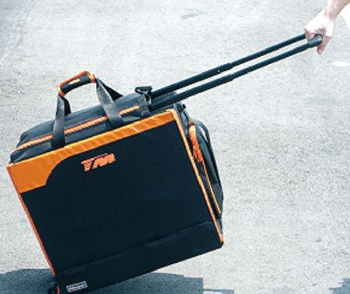 Borsone con ruote per Touring 1/10 con cassetti in cartone - RBT-TM119212