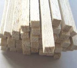 LISTELLI BALSA mm 5x5     50pz - M85804