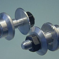 Mozzo porta elica albero 2mm lungo 27mm diametro filettatura 5mm - MPJ4529