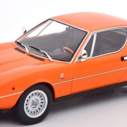Alfa Romeo Montreal arancione 1/18 1970 - MODKKDC180383
