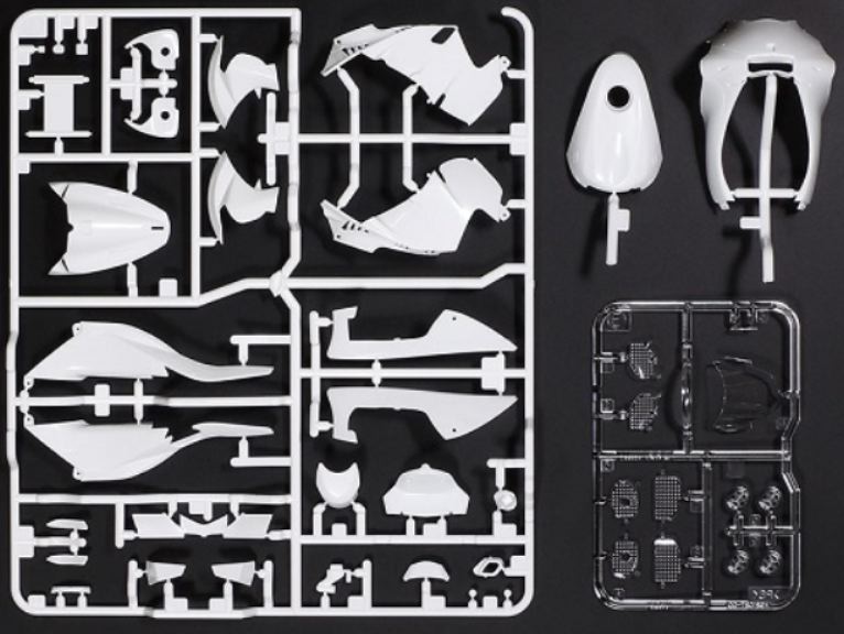 Suzuki GSX-RR 1/12 World Champion 2020 - TAM14139 - immagine 10