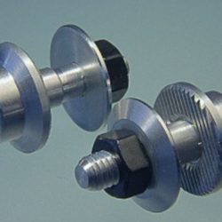 Mozzo porta elica albero 2mm lungo 32mm diametro filettatura 5mm - MPJ4538