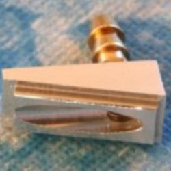 PRESA D'ACQUA IN OTTONE DA INCOLLARE SUL FONDO CARENA - TFL521B21