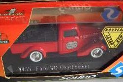 FORD V8 CHARBENNIER       1/43 - SOL4435