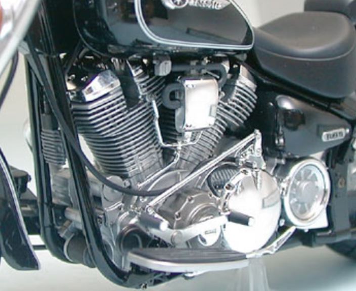 Yamaha XV1600 Road Star 1/12 - TAM14080 - immagine 4