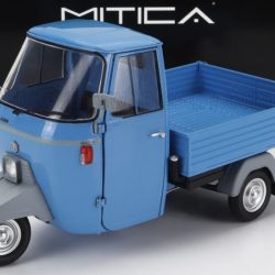 Ape Piaggio P501 blu aperta 1979 1/18 - REVMIT204003