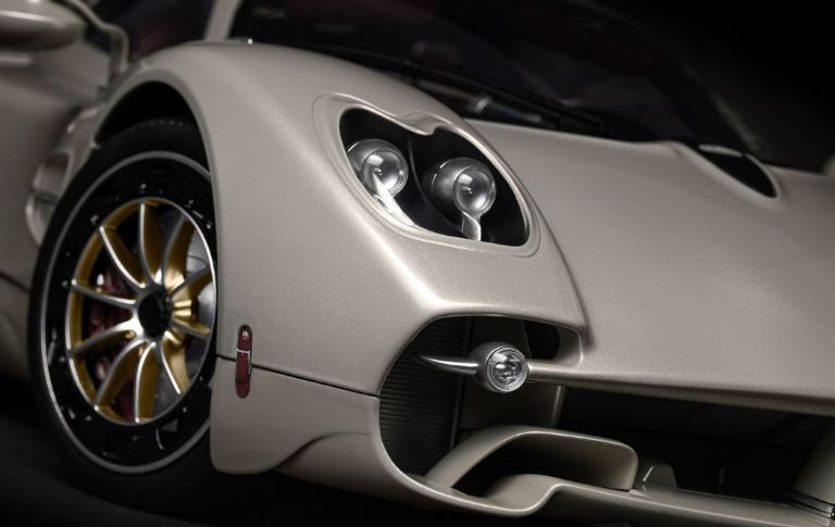 Pagani Utopia Coupé - Rinascimento Lucido - 1/8 Kit di montaggio - LIMHK120 - immagine 5
