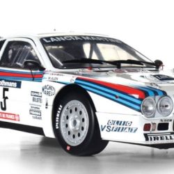 Lancia 037 Rally scala 1/8 in kit di montaggio lungo 50cm - IXOIXC-LNC-FK