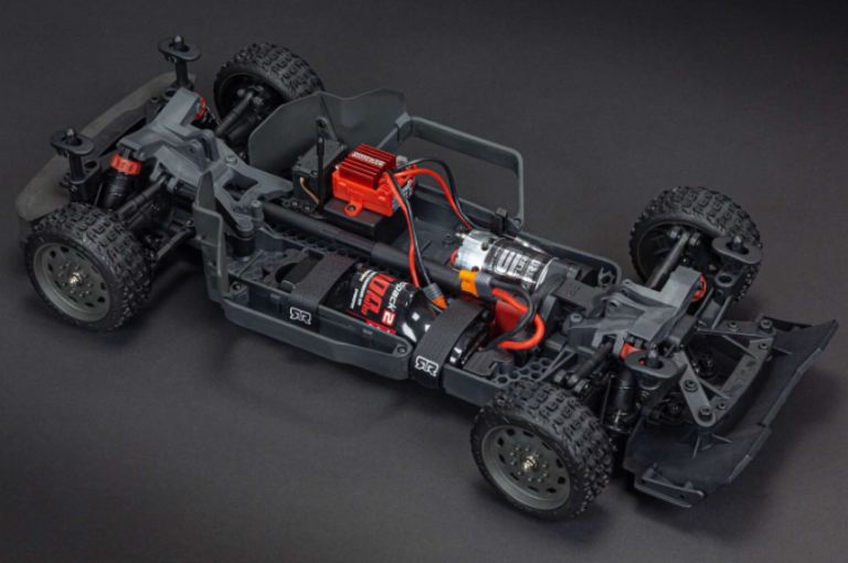 Infraction 4x4 Mega rossa e blu 1/8 Resto-Mod Truck a spazzole - HORARA4215V31 - immagine 9