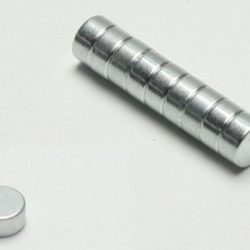 MAGNETI ROTONDI 6x3x2mm   10pz CALAMITE - PCHC4742