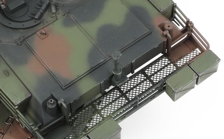 M1A1 Abrams Ukraine 1/35 in edizione limitata - TAM25216 - immagine 4