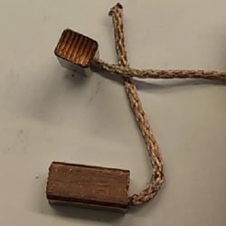 SPAZZOLE PER MOTORE ELETTRICO CL. 540 x AUTO SENZA OCCHIELLO - GPLRP-AT41015