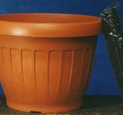 VASO PLASTICA 40cm CON BASE ADATTO PER ALBERI FINO A 2,5mt - YMO450050100