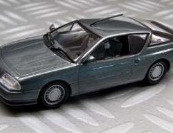 RENAULT ALPINE V6 TURBO 1/43 GRIGIO METALLIZZATA - REVUH1685