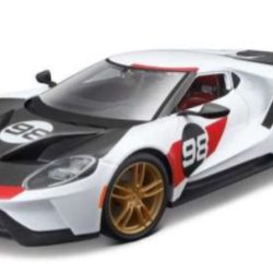 Ford GT 2021 Heritage Edition 1/18 - MAI31390