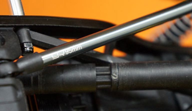 Link in metallo M3 6x95mm 2pz GunMetal scaler 1/10 2pz - GPEDYA-0440 - immagine 3