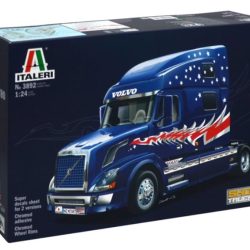 Volvo VN 780 1/24 - ITA3892
