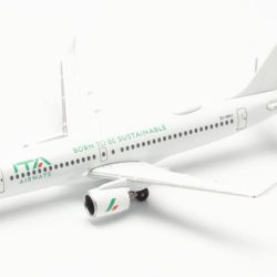 In metallo Airbus A220-300 ITA Airways Born to be Sustainable 1/500 - HER536875