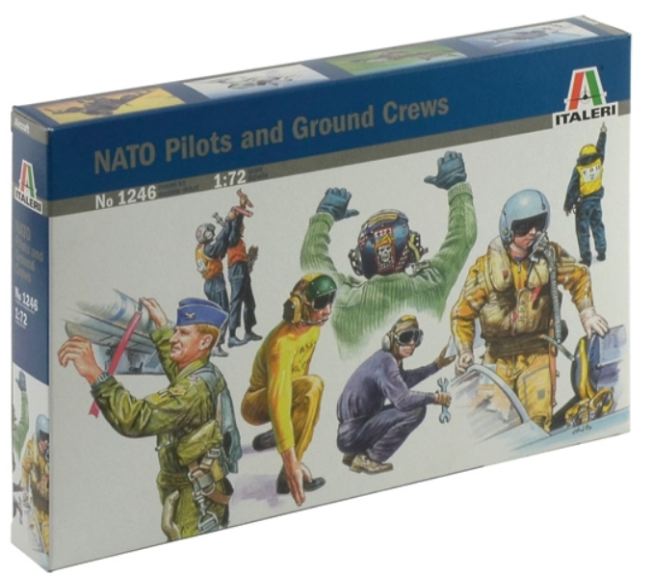 Nato pilots and ground crew 1/72 piloti con personale di terra - ITA1246