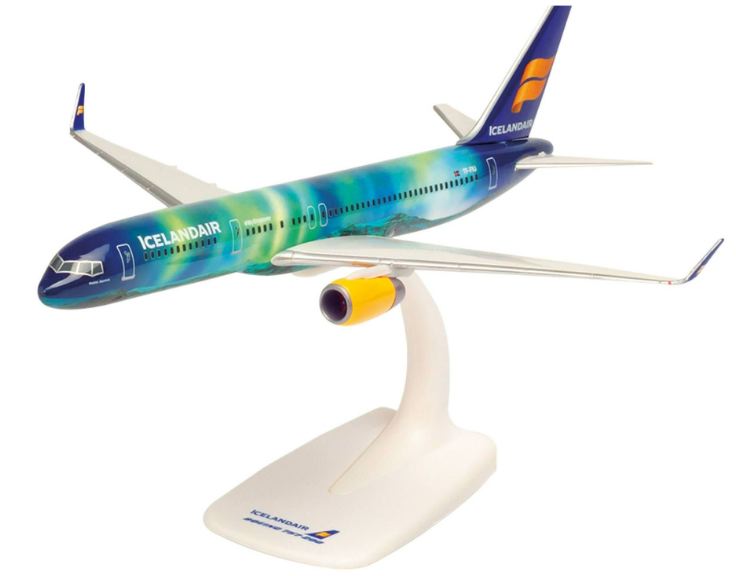 Boeing 757-200 Icelandair Hekla Aurora 1/200 - HER610735-001