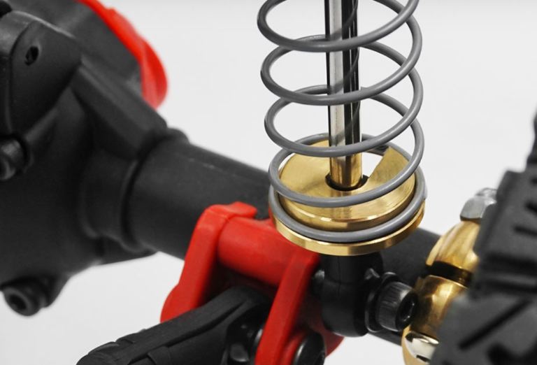 Fermi molle in ottone per Axial SCX10 II e III - GPEDAXSC-016 - immagine 3