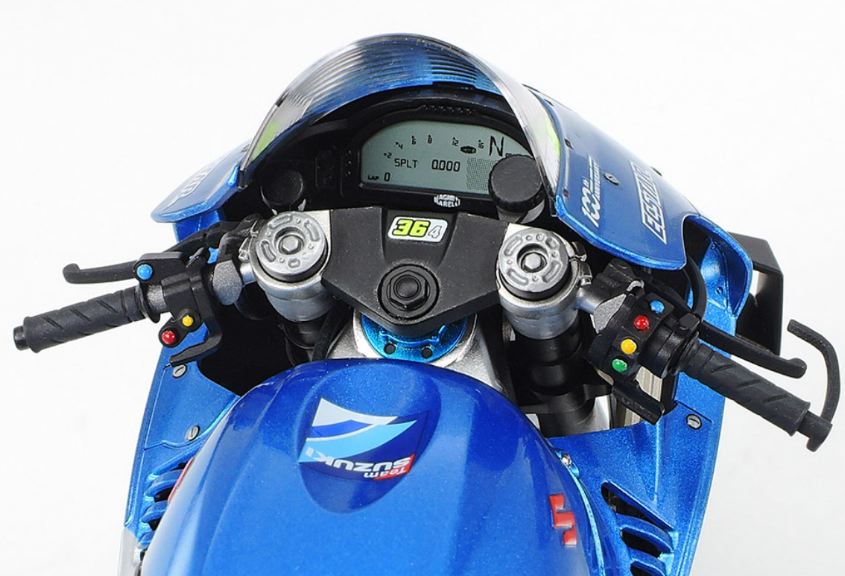 Suzuki GSX-RR 1/12 World Champion 2020 - TAM14139 - immagine 8
