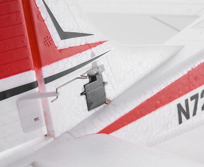 Beaver rosso 800mm 1/18 senza radio con motore regolatore e servi