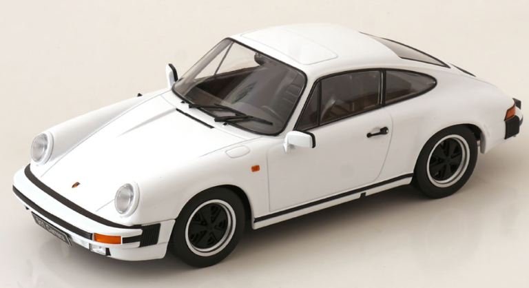 Porsche 911 Carrera Coupe Bianca 1983 1/18 – MODKKDC180663