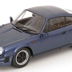 Porsche 911 Carrera Coupe blu 1983 1/18