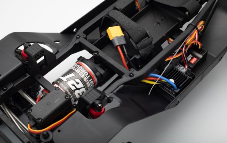 41015 Crawler 1/10 RTR Red