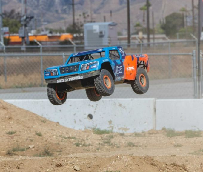 Losi 5IVE-TE 3.0 1/5 Electric 4wd Desert Truck RTR