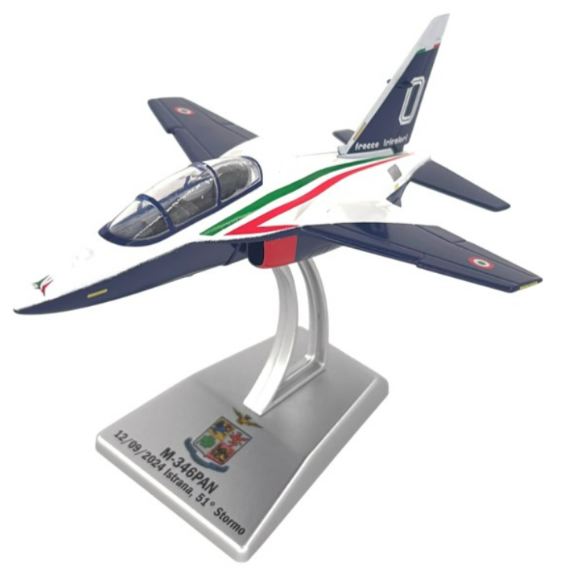 M-346 Pan Pony 0 montato scala 1/100 M346 Frecce Tricolori – ITA48267