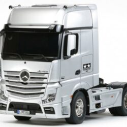 MERCEDES BENZ ACTROS 1851 1/14 CAMION IN KIT DI MONTAGGIO