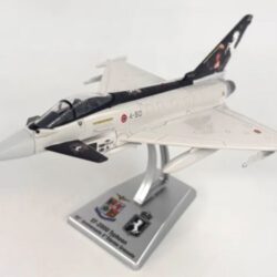 Montato EF-2000 Typhoon - 4 Stormo, Grosseto 1/100 EF2000