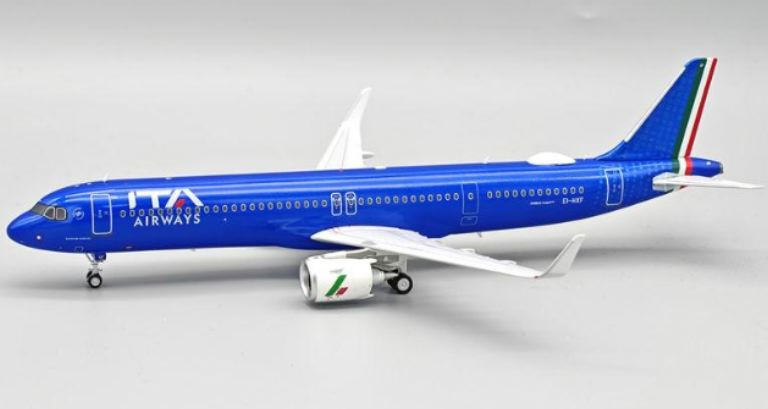 Airbus A321neo ITA Airways scala 1/200 lunghezza 222mm
